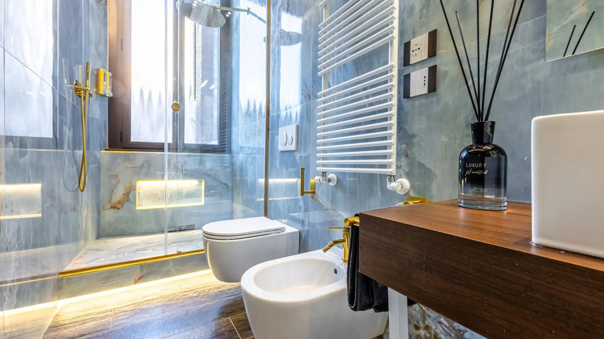 アパート Central Station, Luxury & Modern With All Comfort! ミラノ