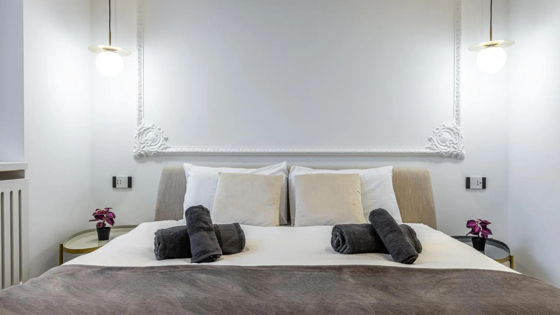Central Station, Luxury & Modern With All Comfort! ミラノ 0*,