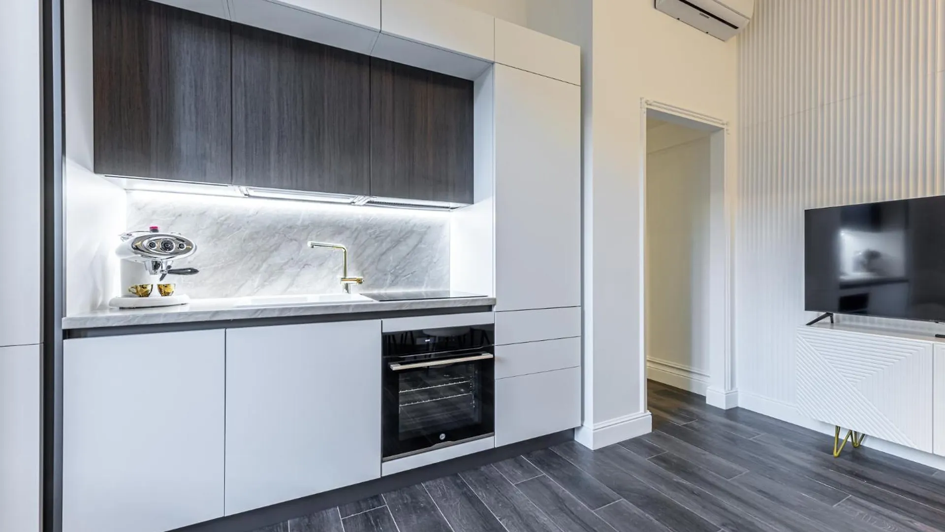Central Station, Luxury & Modern With All Comfort! Milan